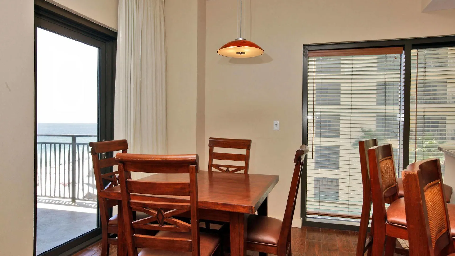 Origin Beach Resort Panama City Beach 3*,